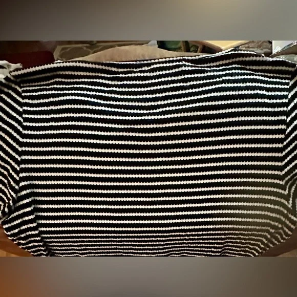 Short sleeve top - Picture 5 of 7